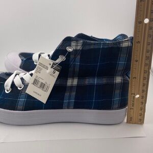 Joe Boxer Blue Plaid High Top Women's Shoes Size 9 New With Tags